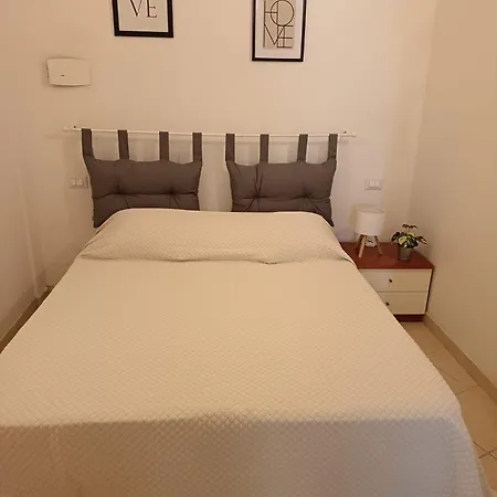 招待所 Pressi Careggi Tramvia 佛罗伦萨