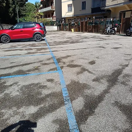 ゲストハウス Pressi Careggi Tramvia フィレンツェ